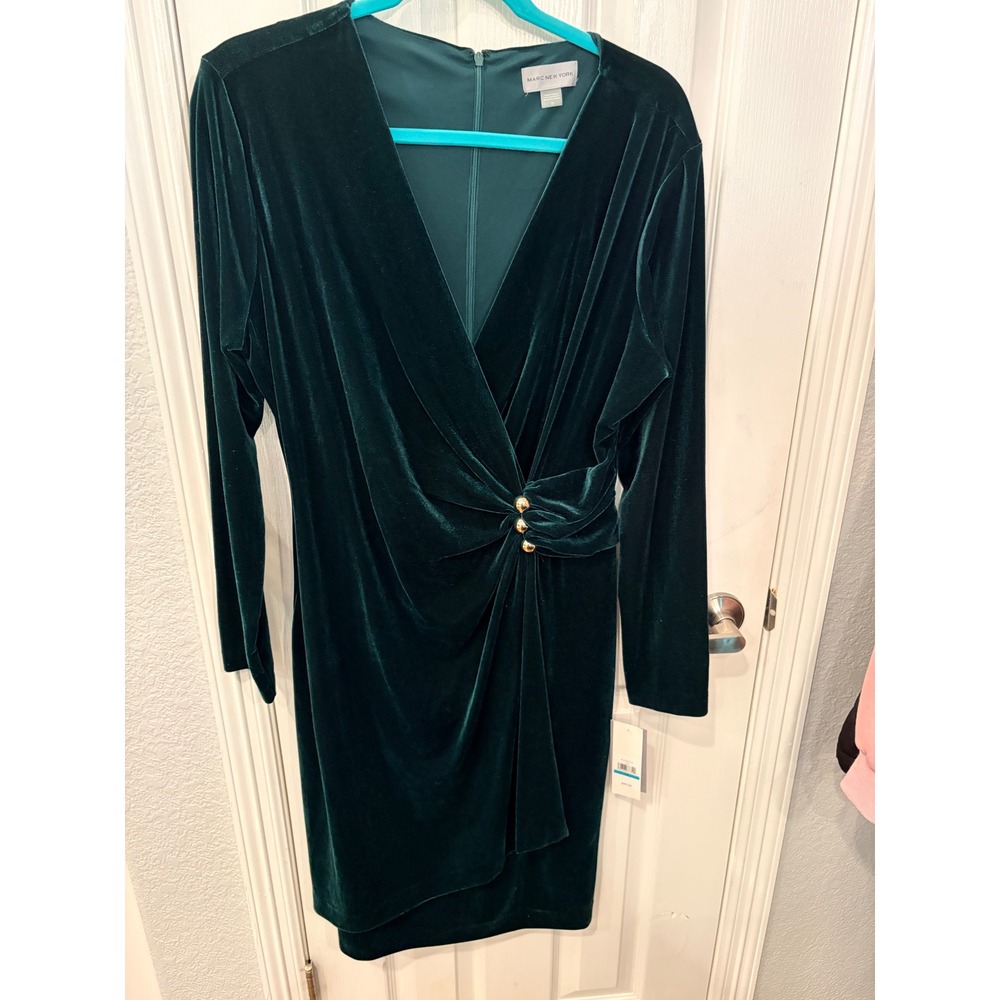 Marc New York Dress Green Velvet Long Sleeve V-Neck Faux Wrap Cocktail